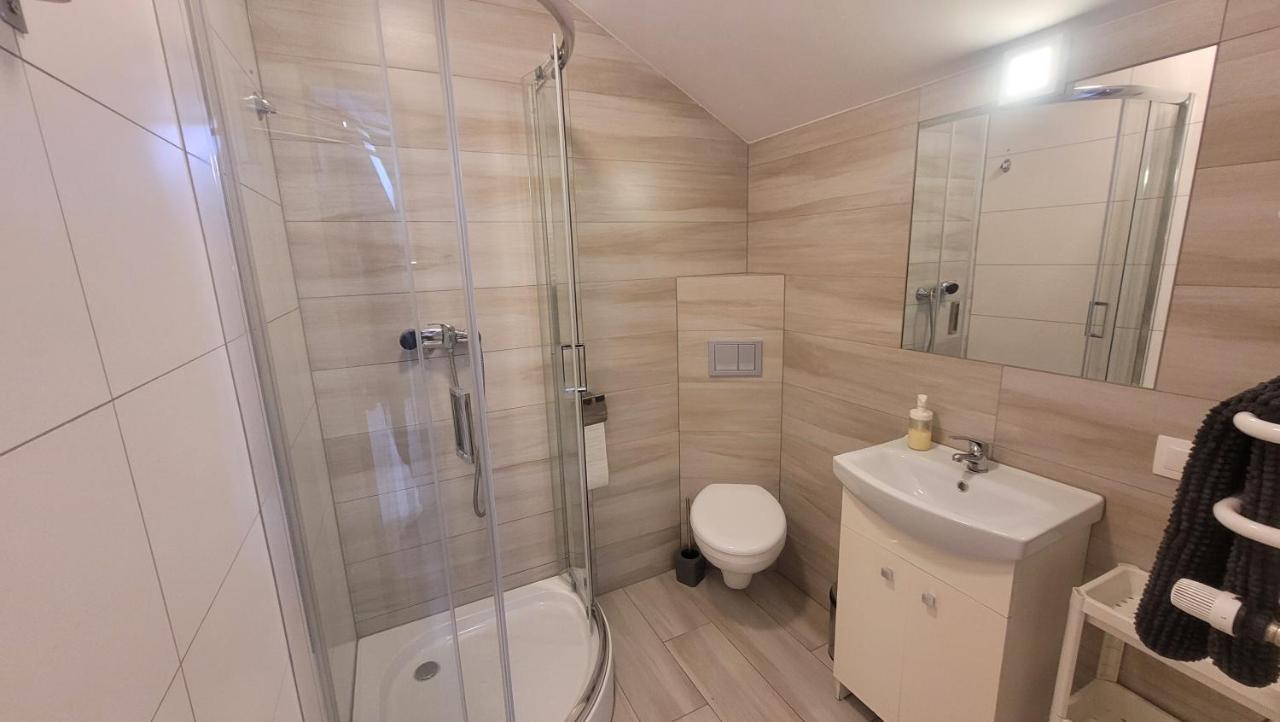 Wrzosowe Wzgorze Apartamenty Chęciny Esterno foto