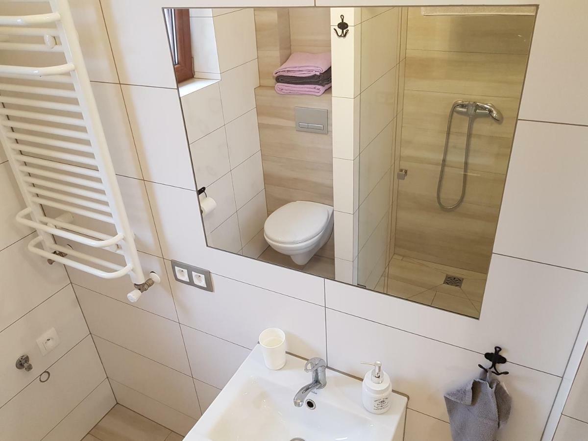 Wrzosowe Wzgorze Apartamenty Chęciny Esterno foto